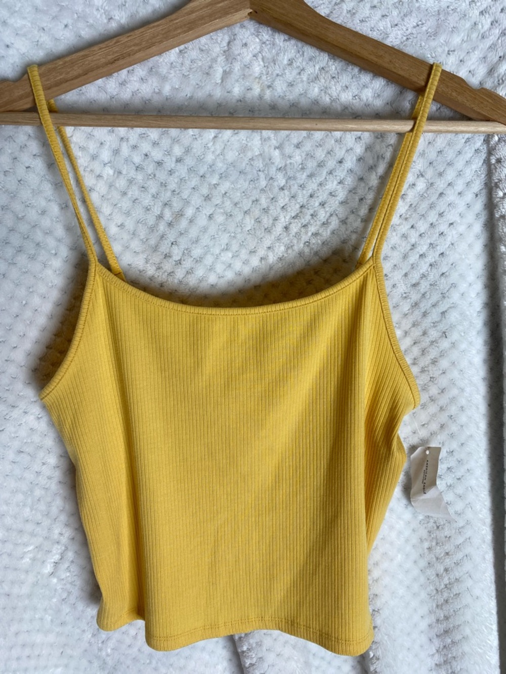 American Eagle Outfitters Solid Yellow Ribbed Crop Tank Top